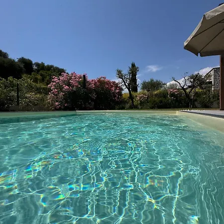 Villa-cavaion Am Gardasee Lägenhet *